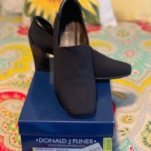 Donald J Pliner Ramla Black Crepe Elastic Booties